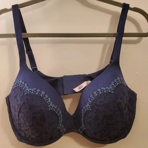 Blue VS Bra